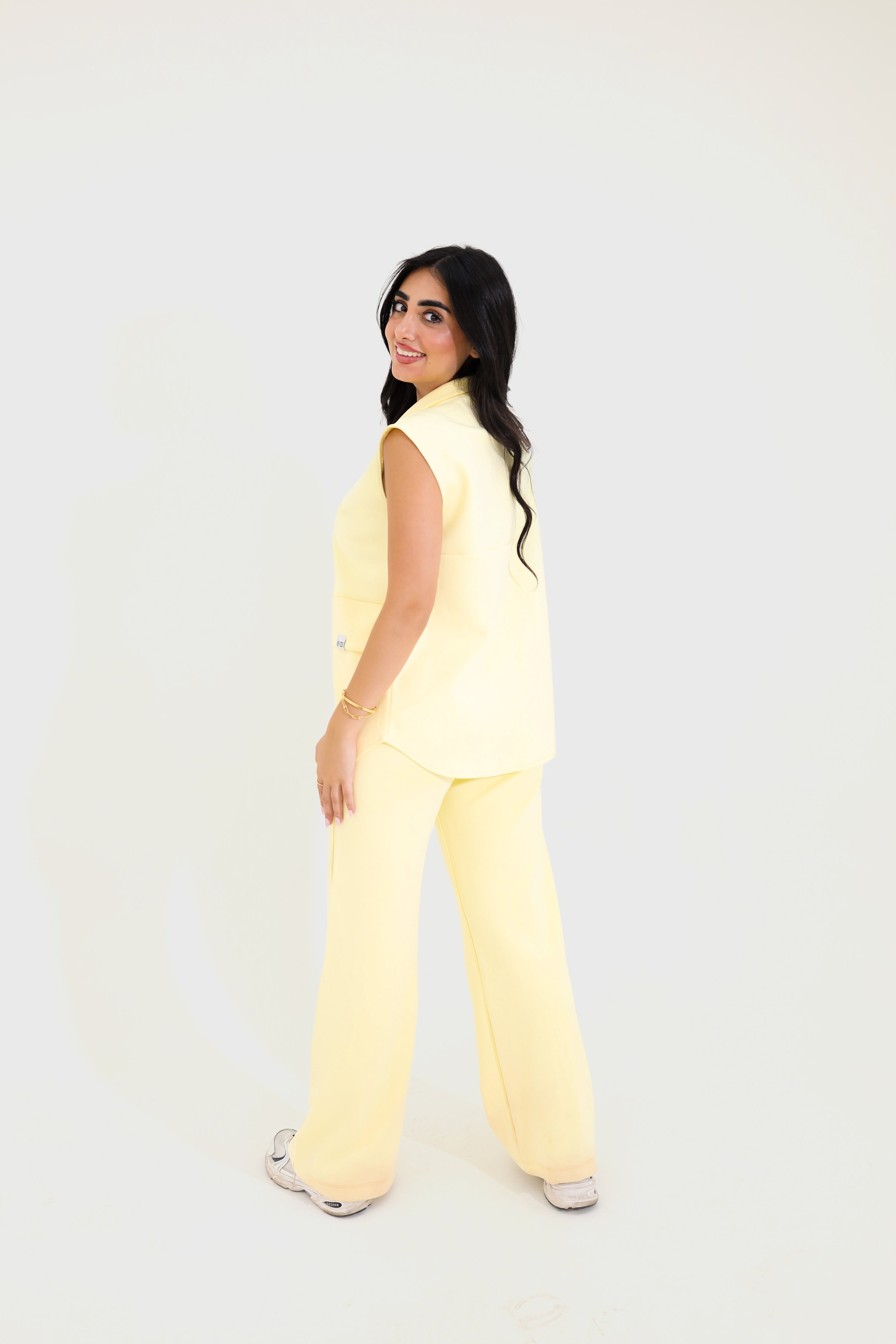 Sleeveless set - Butter yellow